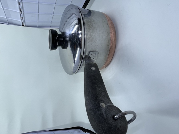 1.5qt Revere Ware Pot-- Copper Bottom with Lid - Picture 7 of 16